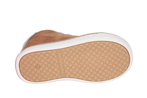 Babybotte Sneaker Camel  (8251B038) - Caramel (Sint-Job-in-’t-Goor)