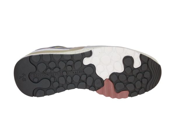 Floris van Bommel De Treener 06.00 Light Blue  (10243-42/01) - Caramel (Sint-Job-in-’t-Goor)