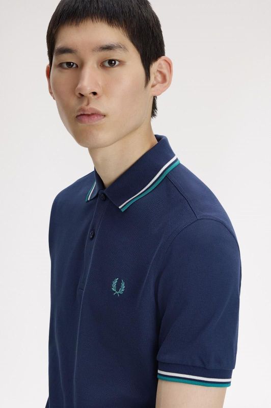 Fred Perry Twin Tipped Fred Perry Shirt Tennis Blue/Snow White/Deep Mint  (M3600-86A) - Caramel (Sint-Job-in-’t-Goor)