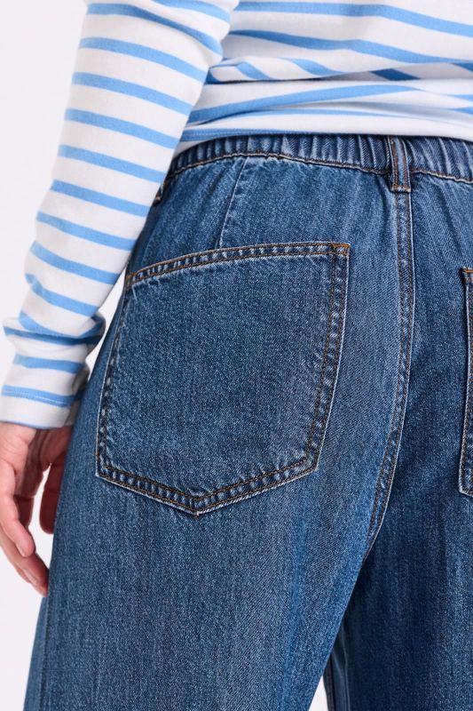 Freequent Milo-Pants Medium Blue Denim  (207162 MEDIUM BLUE DENIM) - Caramel (Sint-Job-in-’t-Goor)