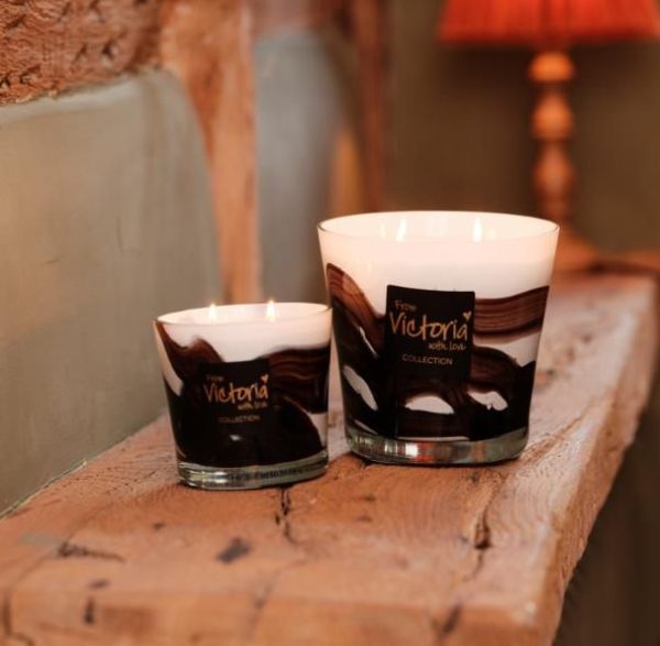 From Victoria With Love Wave Black  (wave-black) - Caramel (Sint-Job-in-’t-Goor)