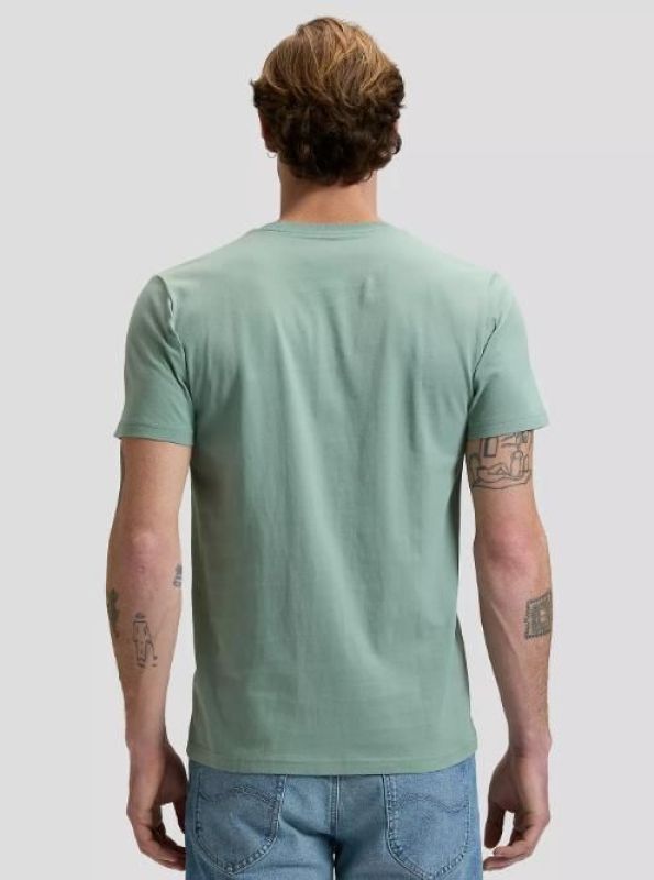 Lee SS Patch Logo T-Shirt Regular Fit Desert Sage  (112376466 desert sage) - Caramel (Sint-Job-in-’t-Goor)