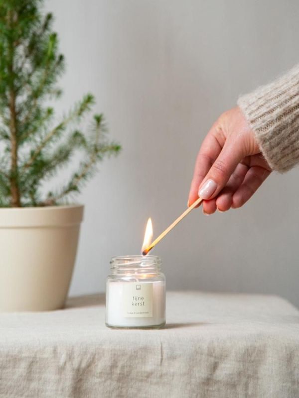 Leeff Jar Candle S 'Fijne Kerst'  (18614) - Caramel (Sint-Job-in-’t-Goor)