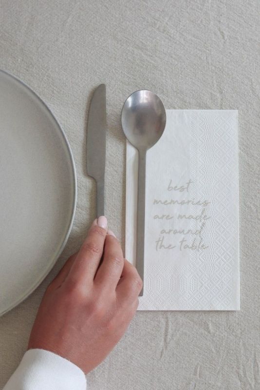 Leeff Napkins 'Best Memories Are Made Around The Table'  (18765) - Caramel (Sint-Job-in-’t-Goor)