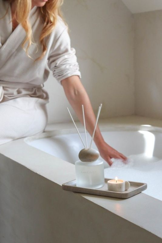 Leeff Stone Diffuser Fabulous Fig 'Lots Of Love'  (18798) - Caramel (Sint-Job-in-’t-Goor)