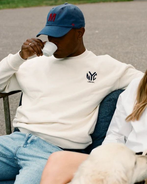 Mercer The Subway Sweat Offwhite  (AP261012-102) - Caramel (Sint-Job-in-’t-Goor)