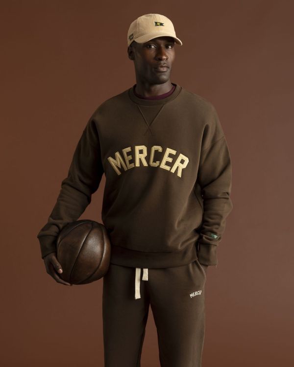 Mercer The Mercer Signature Sweat Brown  (AP263007-800) - Caramel (Sint-Job-in-’t-Goor)