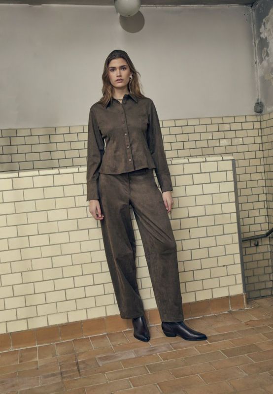 Minus Alva Mid Waist Pant Beech Green  (MI7187-5168) - Caramel (Sint-Job-in-’t-Goor)