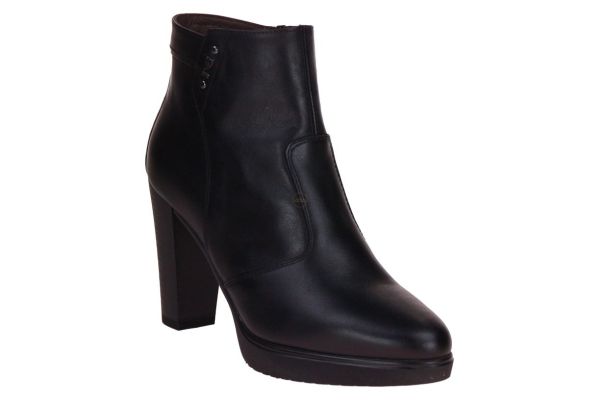 Nero Giardini Korte Laars Zwart  (I513810D-100) - Caramel (Sint-Job-in-’t-Goor)