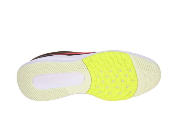 Nike Star Runner 5 Zwart-Rood  (HF7004-010) - Caramel (Sint-Job-in-’t-Goor)