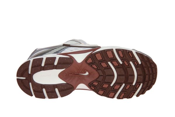 Nike V5 RNR Sail/Light Orewood Brown  (HQ7901-102) - Caramel (Sint-Job-in-’t-Goor)
