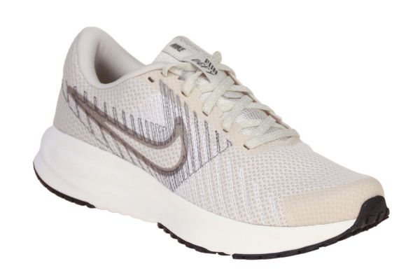 Nike Run Defy Orewood Brown/College Grey  (HM9593-100) - Caramel (Sint-Job-in-’t-Goor)