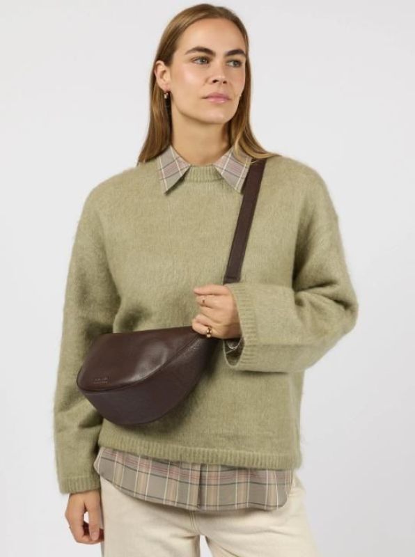 O My Bag Leo Midi Dark Chocolate  (OMB-E174CH1) - Caramel (Sint-Job-in-’t-Goor)