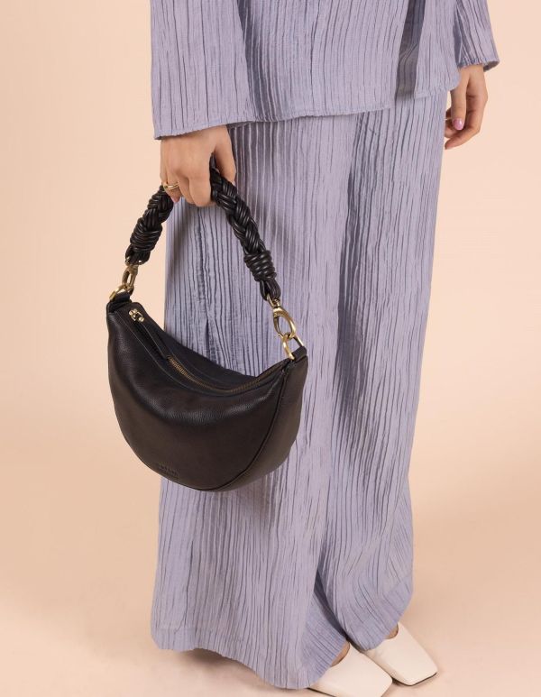 O My Bag Leo Black Soft Grain Leather  (OMB-E174NS) - Caramel (Sint-Job-in-’t-Goor)