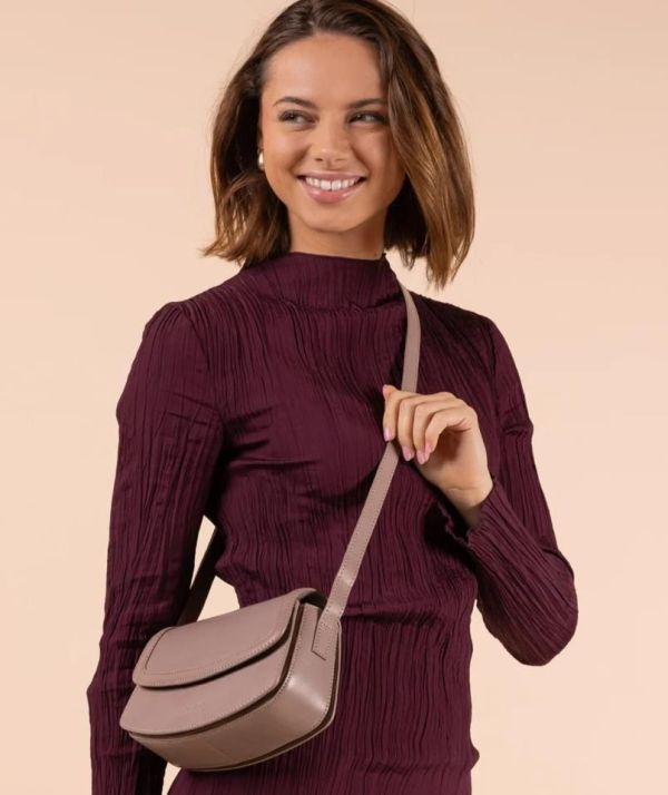 O My Bag Kendalini Pale Mauve Classic Leather  (OMB-E198PMV) - Caramel (Sint-Job-in-’t-Goor)