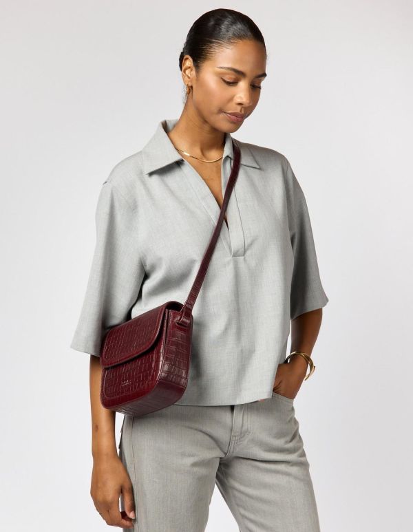 O My Bag Nina Dark Cherry Croco Print Leather  (OMB-E200DI) - Caramel (Sint-Job-in-’t-Goor)
