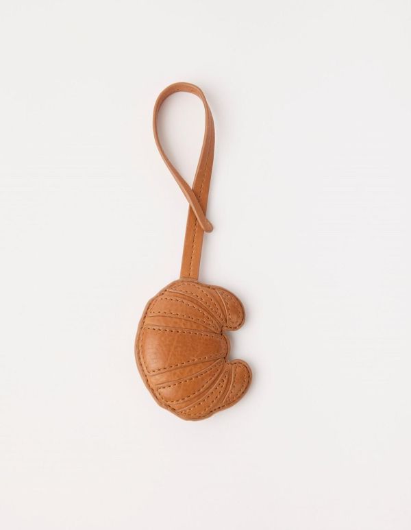 O My Bag Croissant Bag Charm Wild Oak Soft Grain Leather  (OMB-E212Q) - Caramel (Sint-Job-in-’t-Goor)