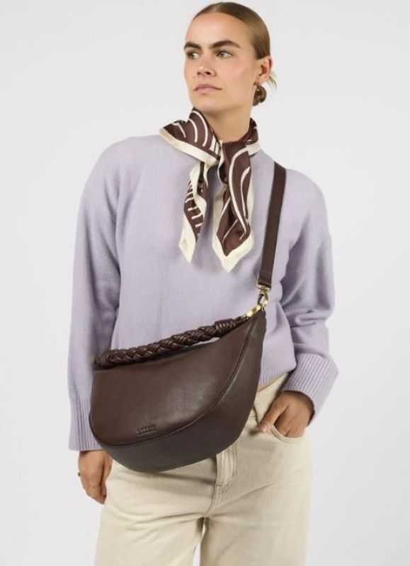 O My Bag Leo Maxi Dark Chocolate  (OMB-E223CH1) - Caramel (Sint-Job-in-’t-Goor)