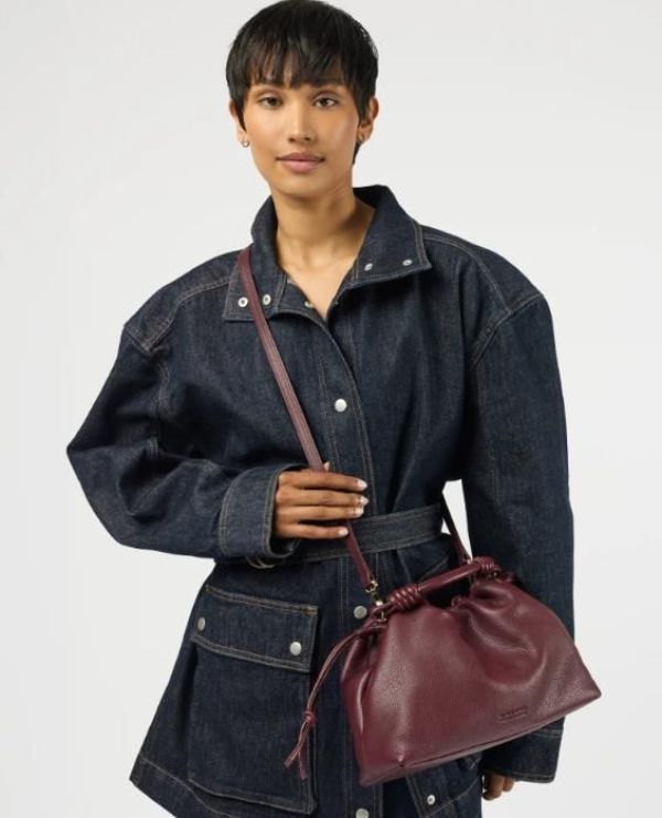 O My Bag Kiki Midi Dark Cherry Soft Grain Leather  (OMB-E234D) - Caramel (Sint-Job-in-’t-Goor)