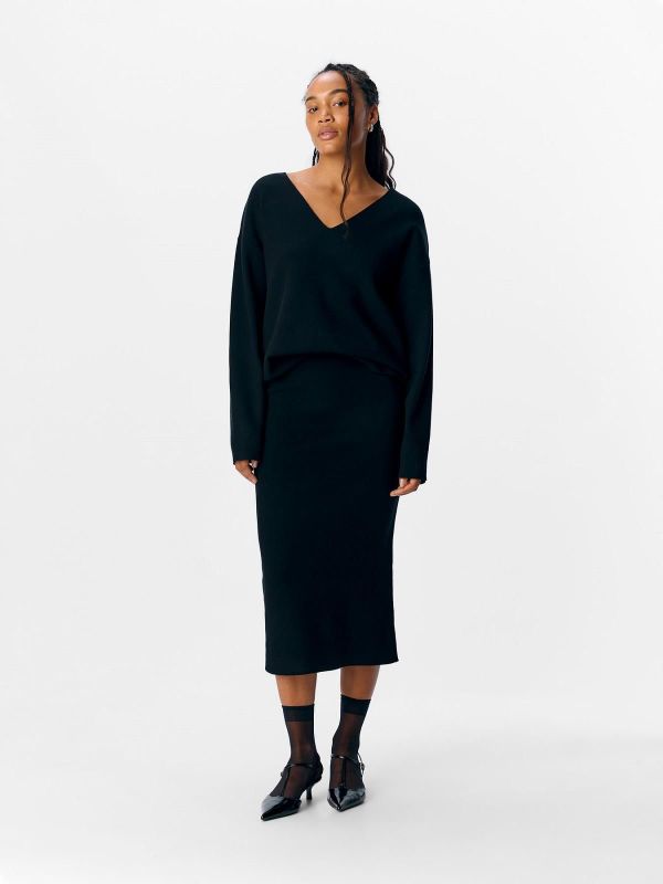 OBJ Reynard V Neck Pullover Black  (23044288 black) - Caramel (Sint-Job-in-’t-Goor)