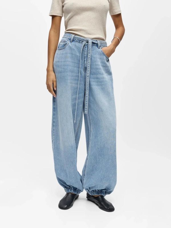 OBJ Lara MW Jogger Pant Light Blue Denim 