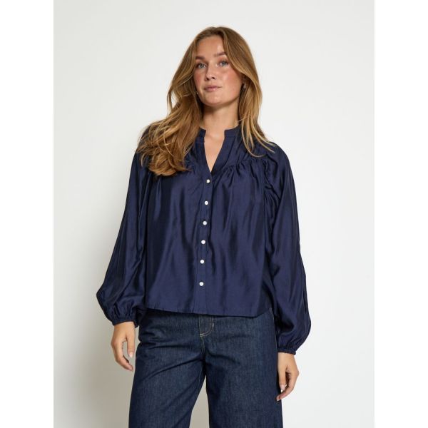 Peppercorn Ida Shirt Dark Navy  (PC8358-5270) - Caramel (Sint-Job-in-’t-Goor)