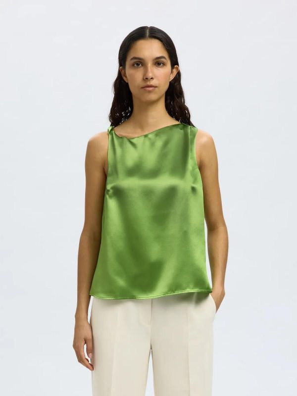 Selected Femme Elina SL Twist Top Spindle Tee  (16097753 spindle tee) - Caramel (Sint-Job-in-’t-Goor)