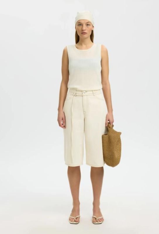 SLF Tenna MW Bermuda Denim Shorts Egret  (16101366 EGRET) - Caramel (Sint-Job-in-’t-Goor)