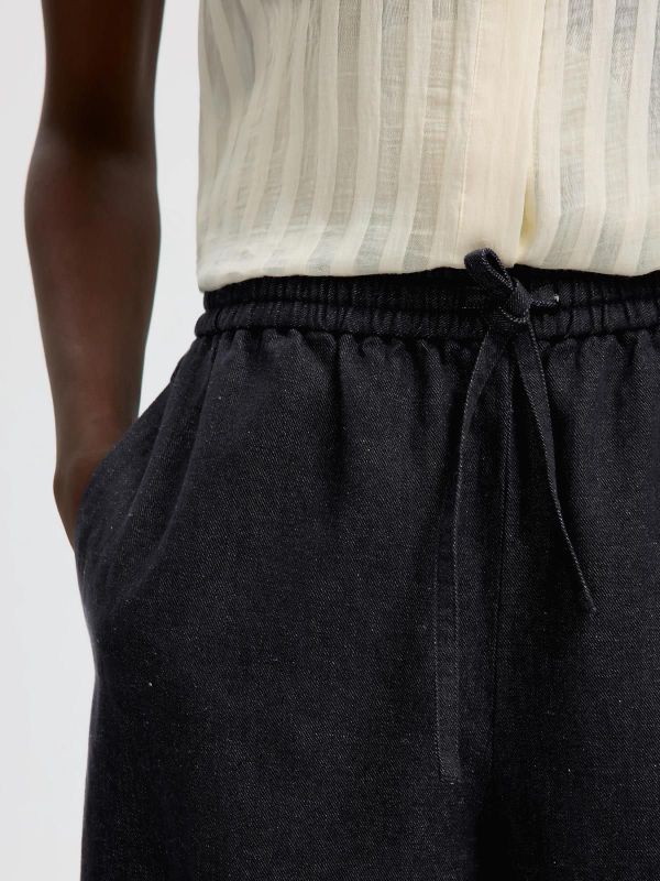 SLF Loose Barrel Willow MW Linen BLD Pant Dark Navy  (16101710 DARK NAVY) - Caramel (Sint-Job-in-’t-Goor)