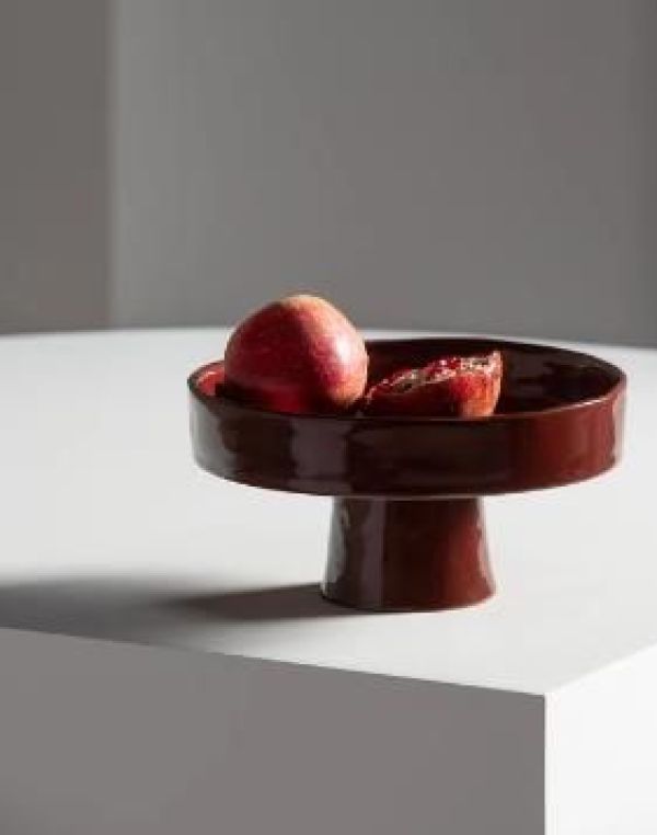 Serax Diep Bord Op Voet L Venetian Red  (B5123038-317) - Caramel (Sint-Job-in-’t-Goor)