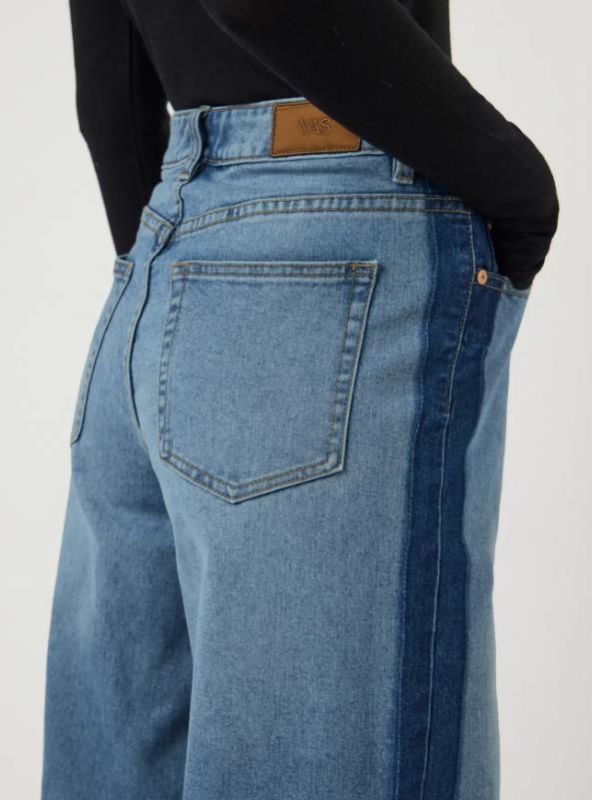 Y.A.S. Pamela HW Wide Jeans Medium Blue Denim  (26041803 medium blue denim) - Caramel (Sint-Job-in-’t-Goor)