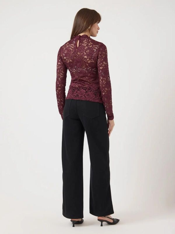 Y.A.S. Lacey LS Lace Top Port Royale  (26039992 port royale) - Caramel (Sint-Job-in-’t-Goor)