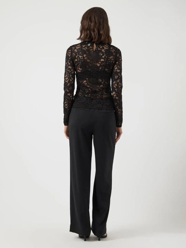 Y.A.S. Lacey LS Lace Top Black  (26039992) - Caramel (Sint-Job-in-’t-Goor)