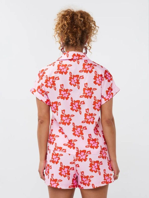 Ydence Tina Blouse Red Flower  (S-HSS2504 1097 RED FLOWER) - Caramel (Sint-Job-in-’t-Goor)