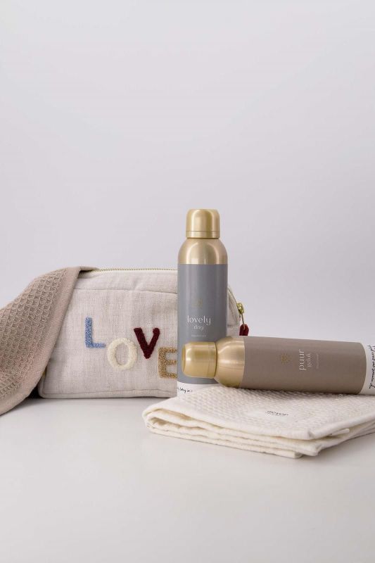 Zusss Toilettas 'Love' Peper en Zout  (0604-0001/1002) - Caramel (Sint-Job-in-’t-Goor)