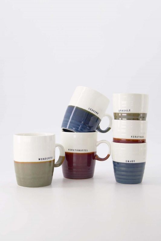 Zusss Koffiemok 'Kerstkus' Wit/Donkerrood  (0703-0020/8004) - Caramel (Sint-Job-in-’t-Goor)